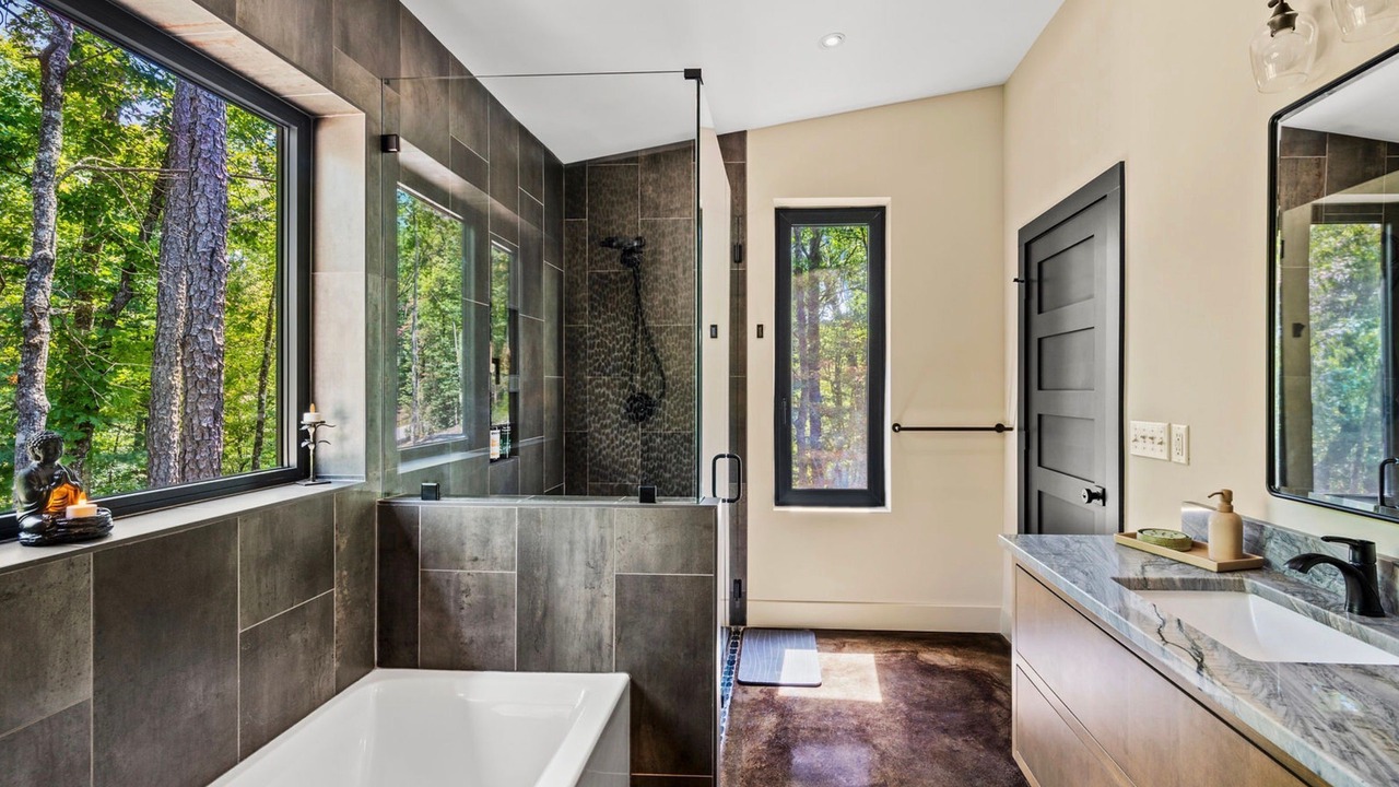 Photo of Bathroom in Brevard