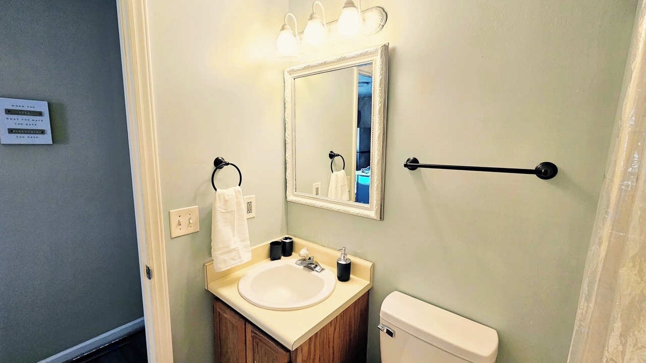 Photo of Bathroom in Murraysville