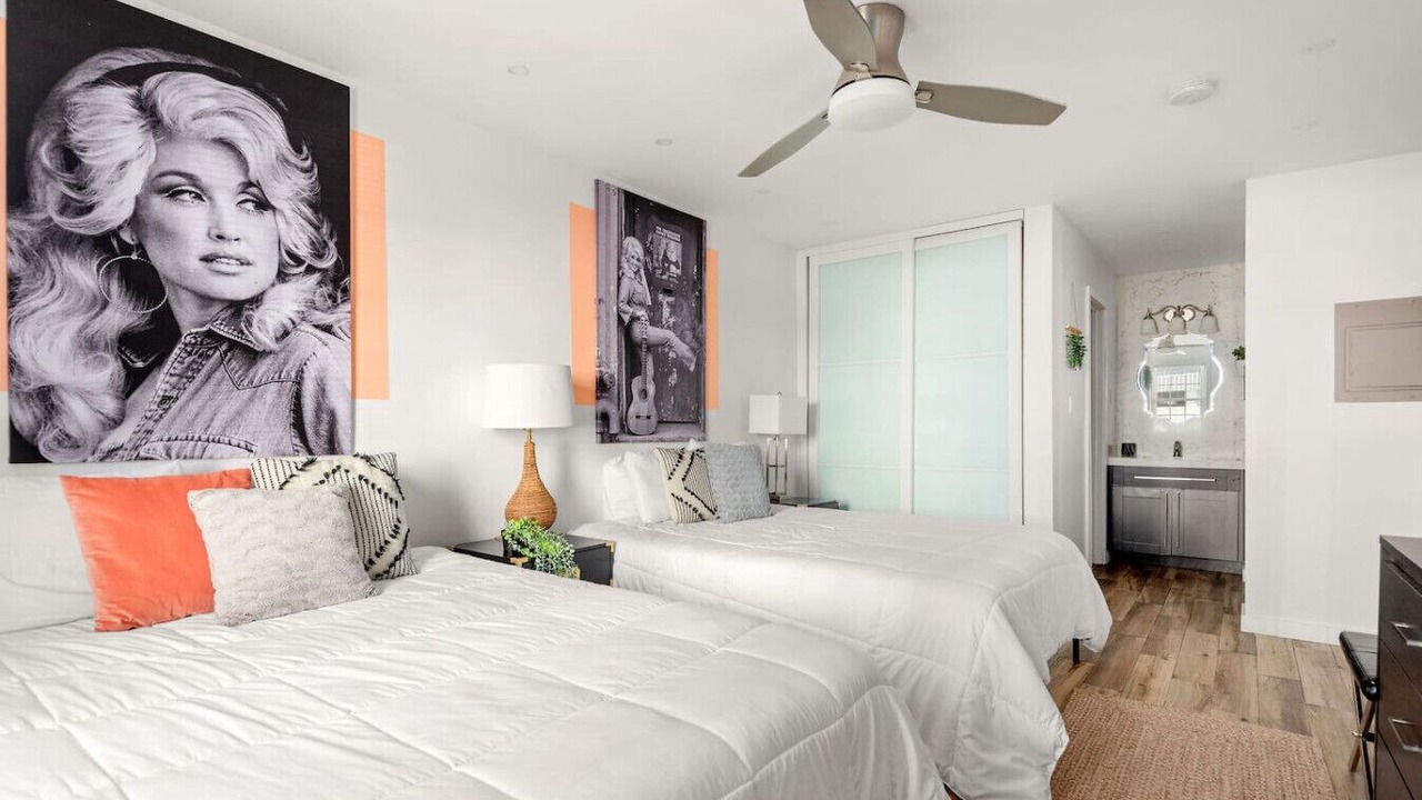 Photo of Bedroom in Music Row