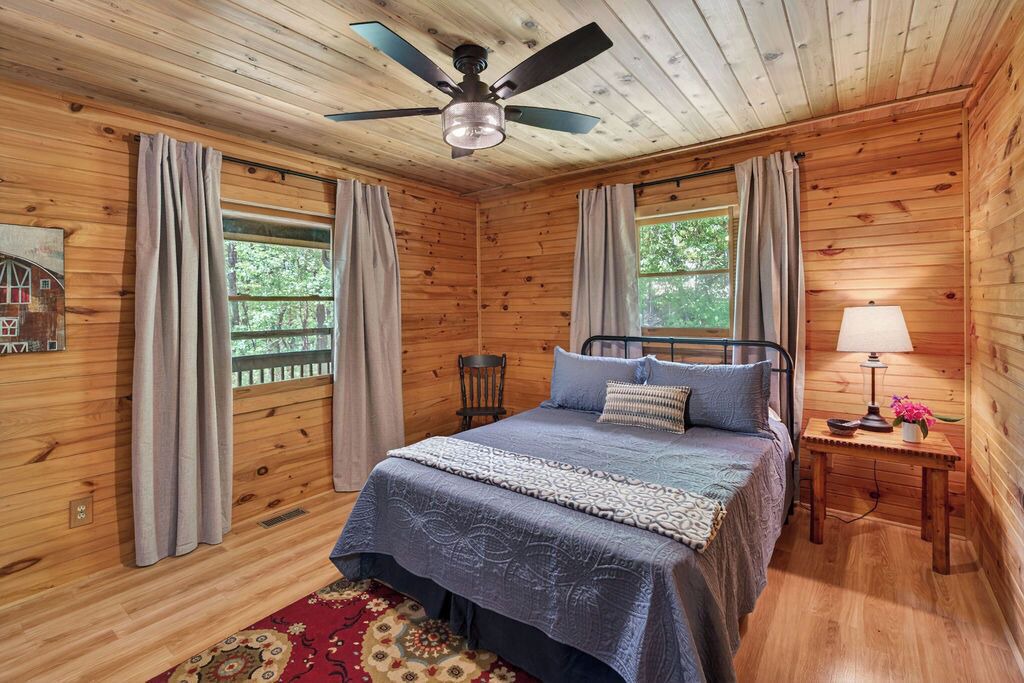 Photo of Bedroom in Fancy Gap