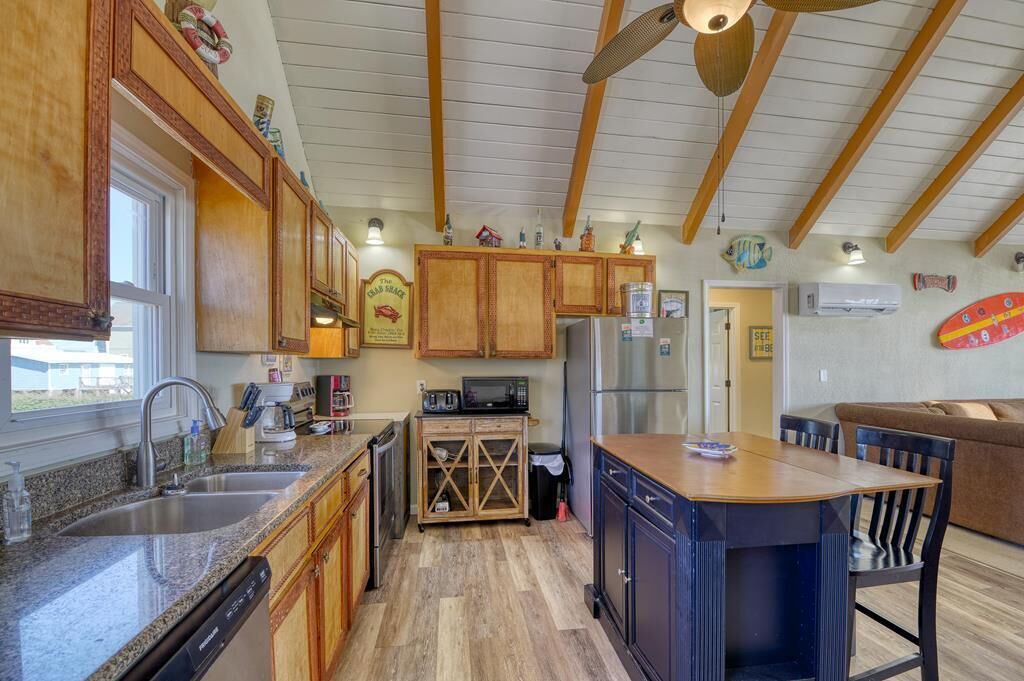 Photo of Kitchen in Surf City