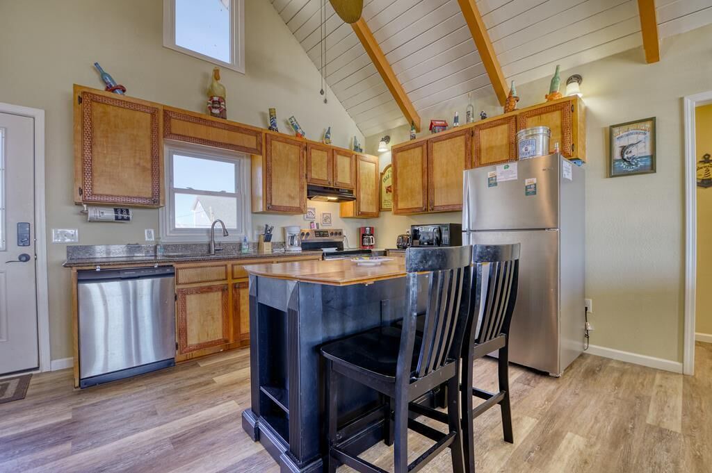Photo of Kitchen in Surf City