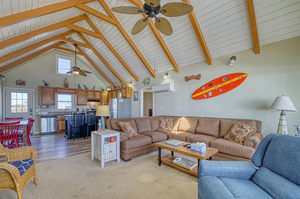 Photo of Livingroom in Surf City
