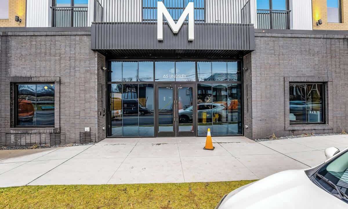 Photo of Outdoor in Rolling Mill Hill