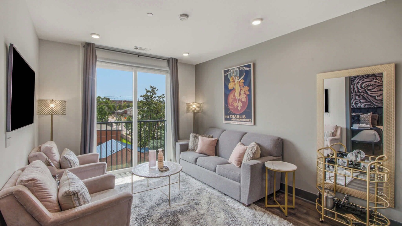 Photo of Livingroom in Rolling Mill Hill