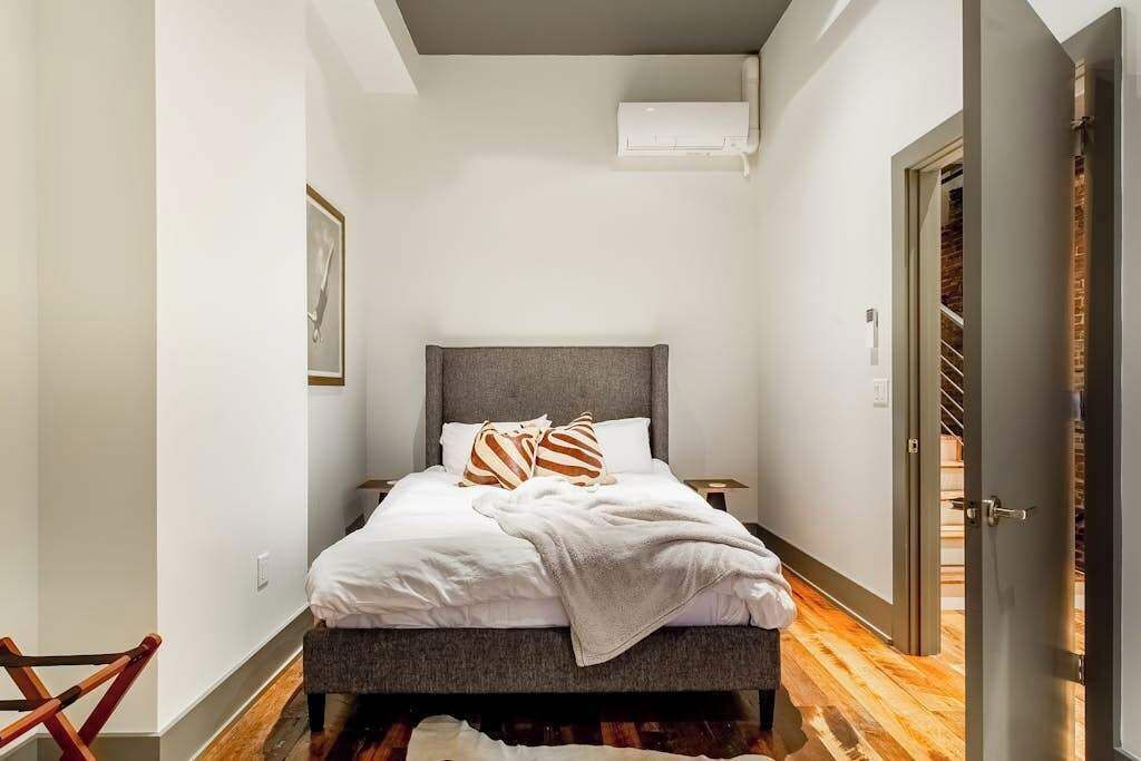 Photo of Bedroom in Arts District