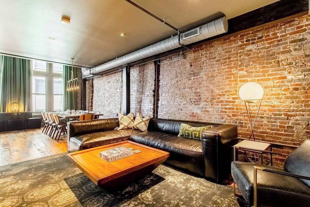 Photo of Livingroom in Arts District