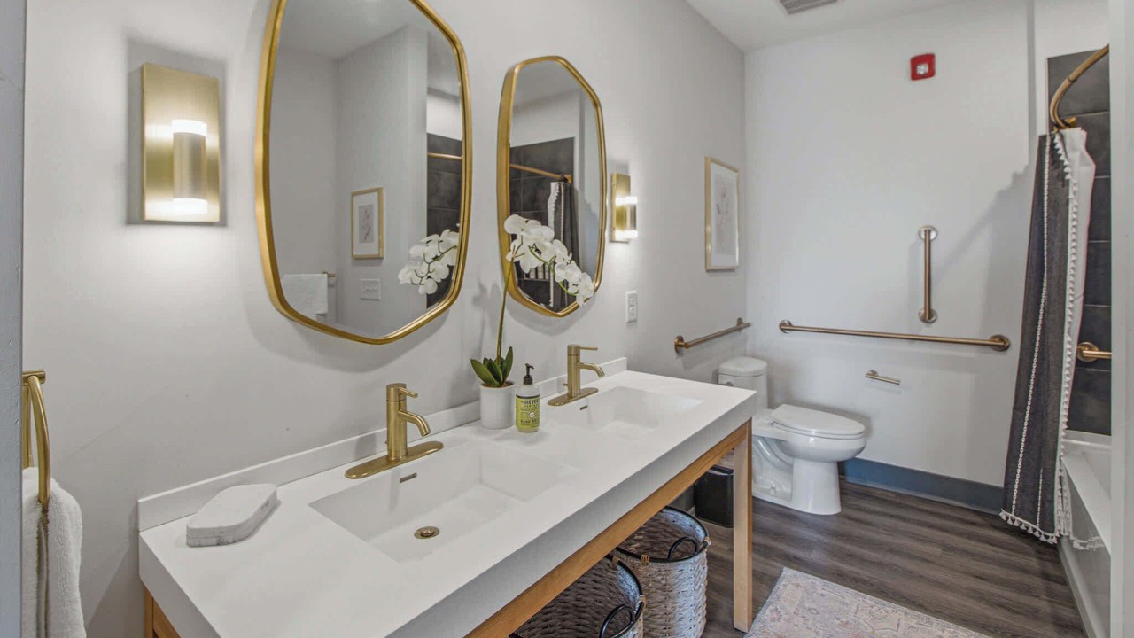 Photo of Bathroom in Rolling Mill Hill