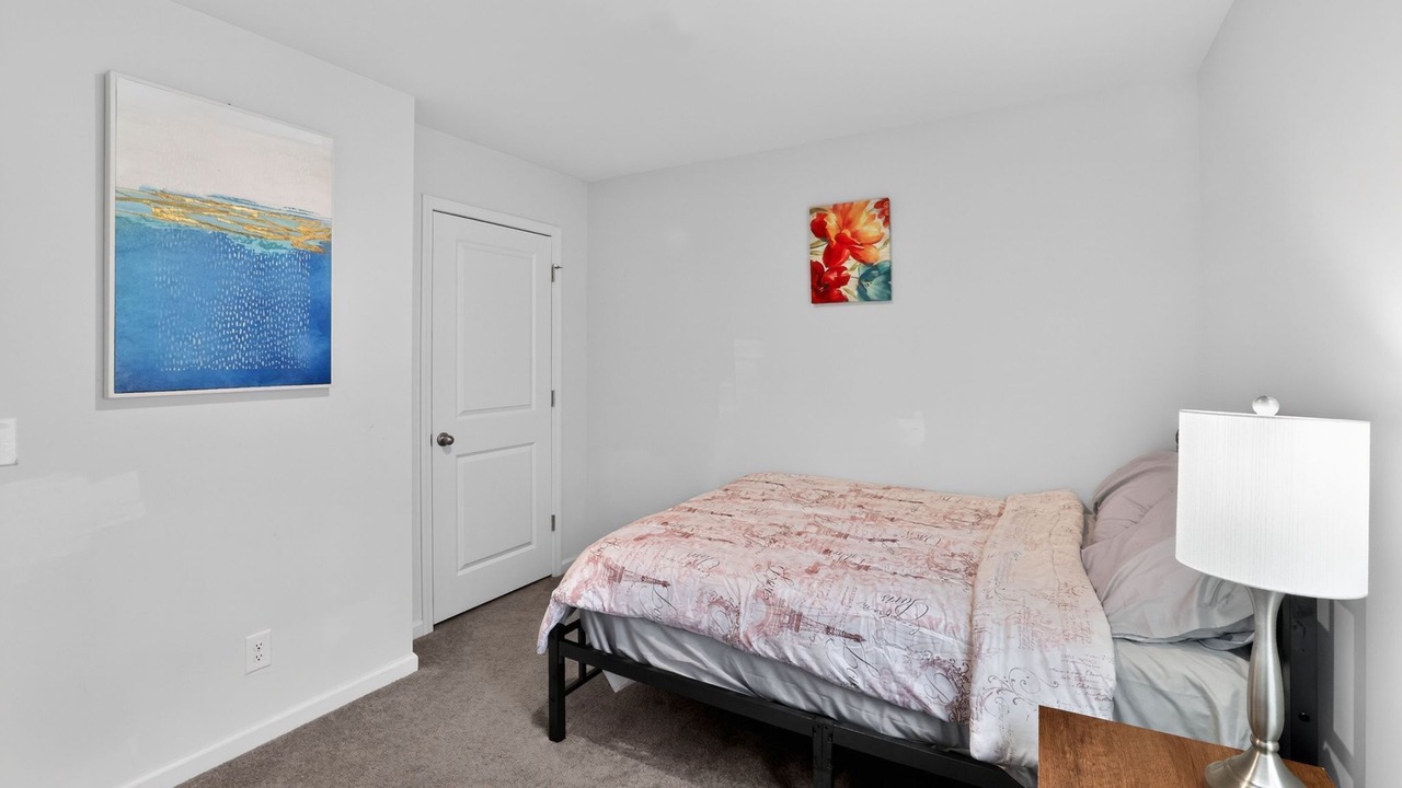 Photo of Bedroom in Port Wentworth