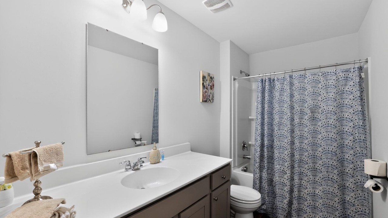 Photo of Bathroom in Port Wentworth