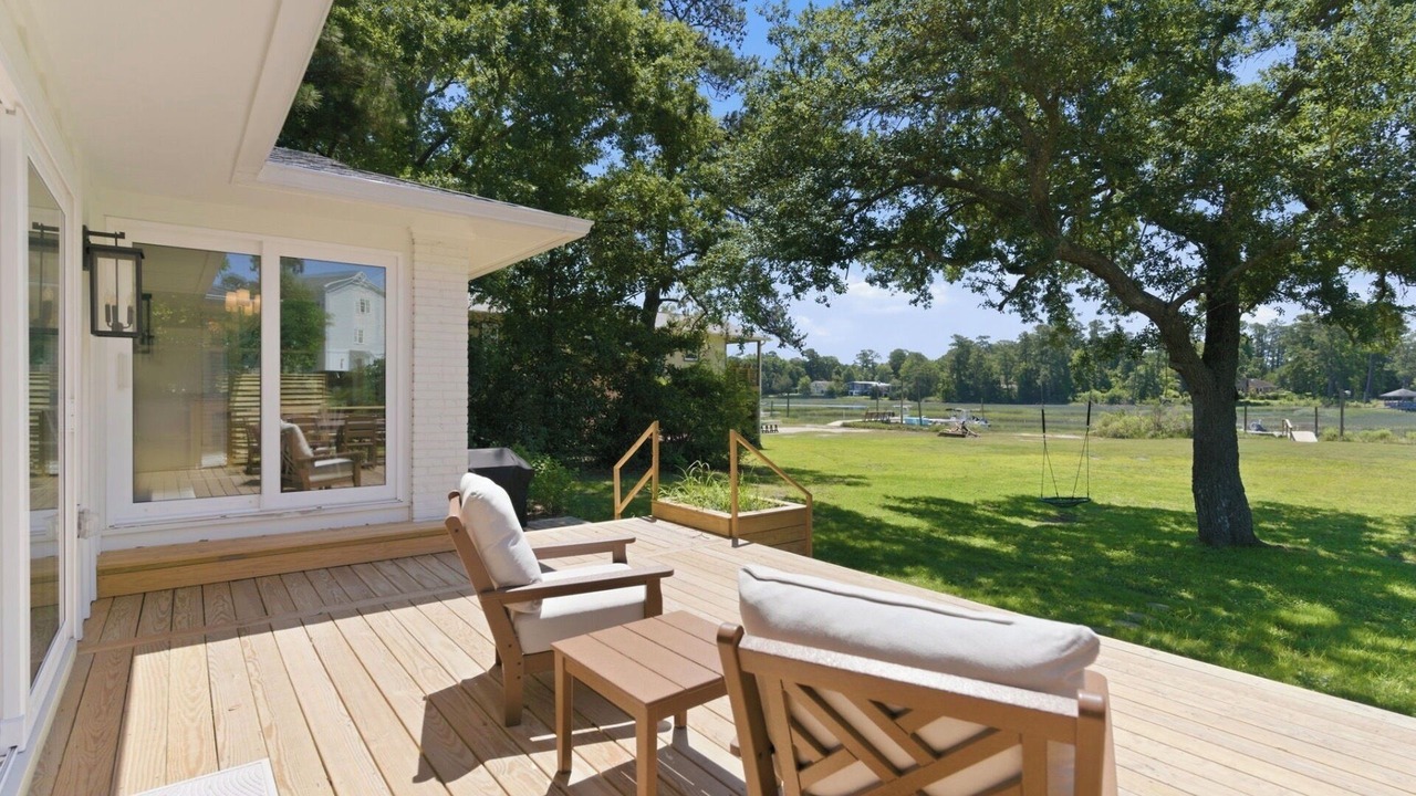Photo of Patio Balcony in Bayshore
