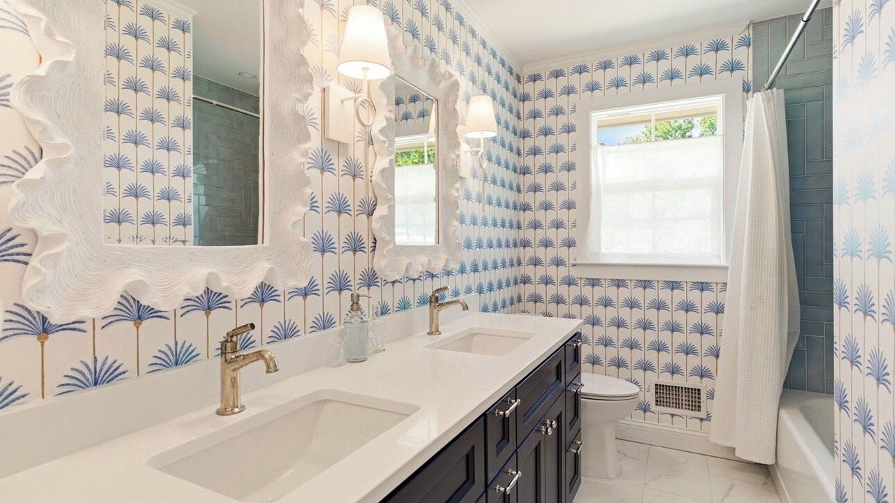 Photo of Bathroom in Bayshore