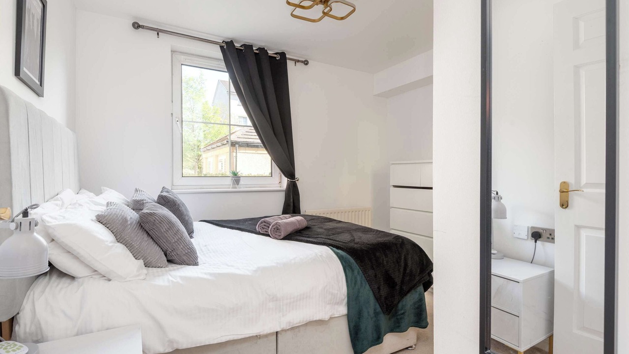 Photo of Bedroom in Leith