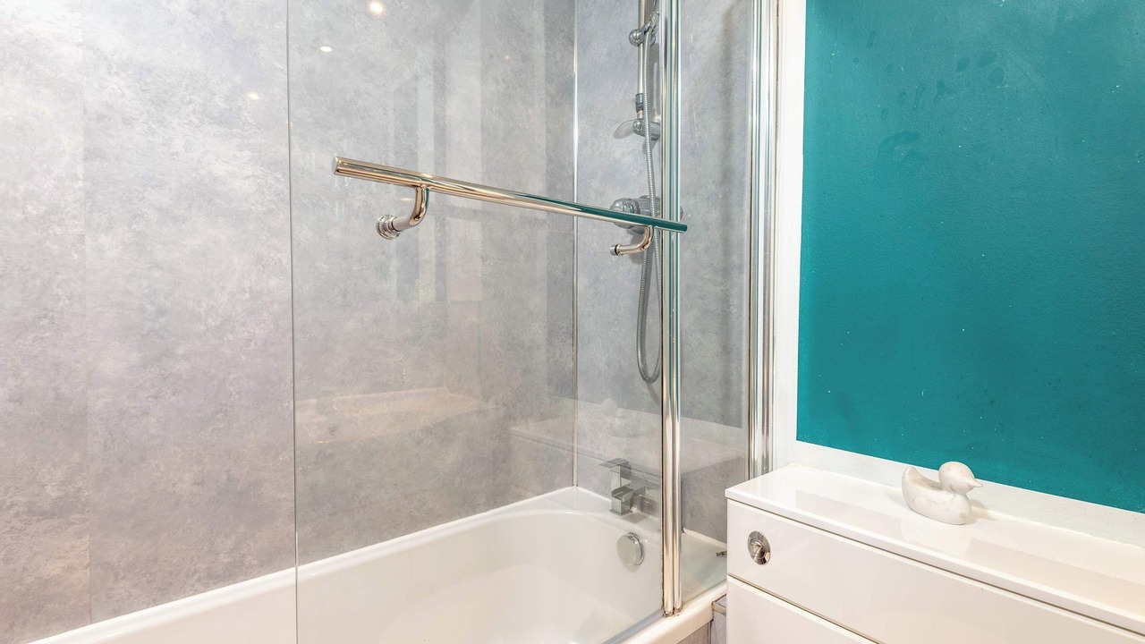 Photo of Bathroom in Leith