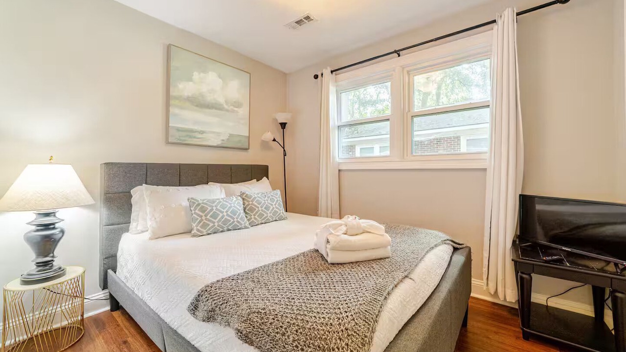 Photo of Bedroom in Hickory Shadows
