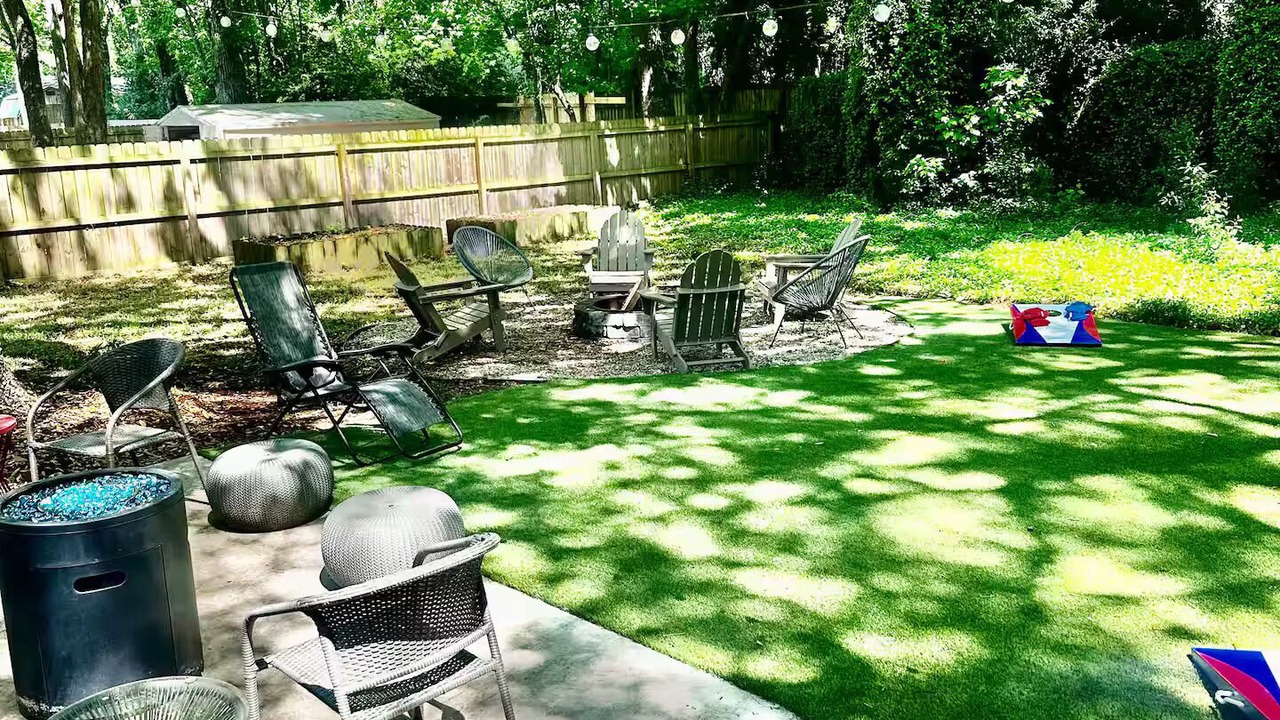 Photo of Outdoor in Hickory Shadows