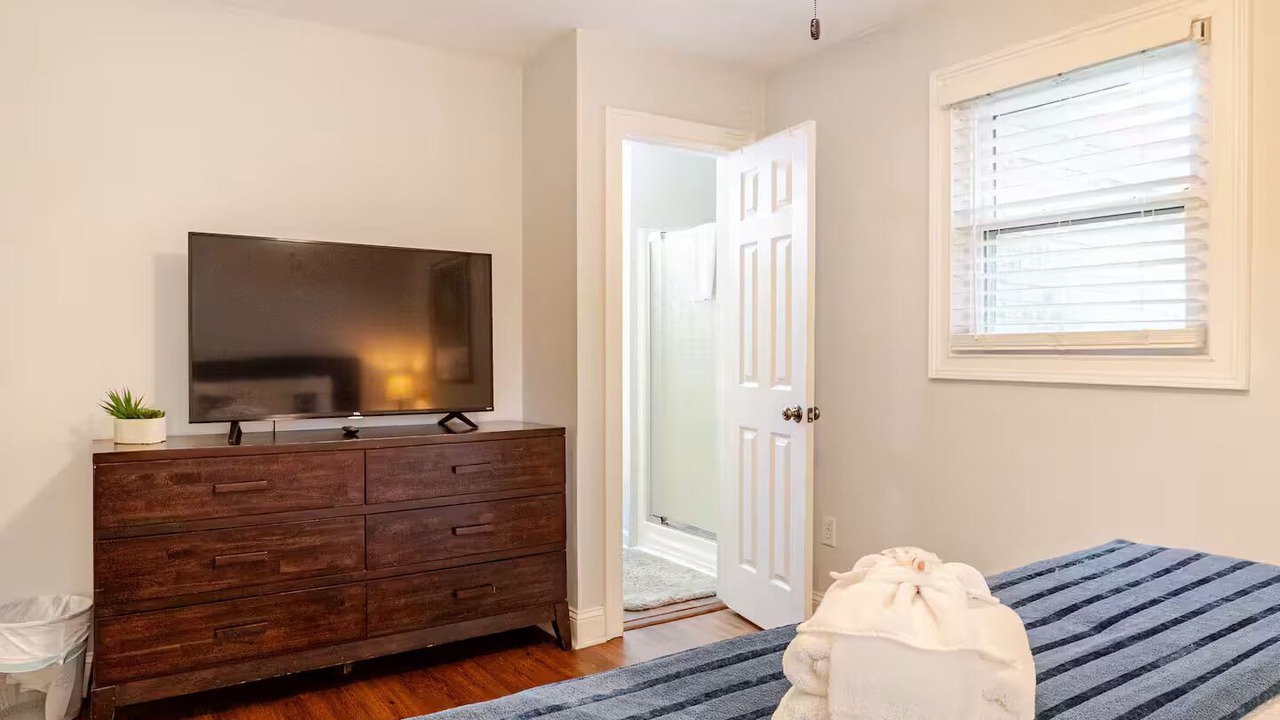 Photo of Bedroom in Hickory Shadows