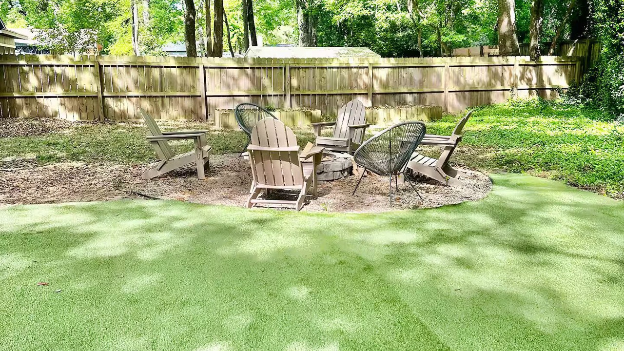 Photo of Outdoor in Hickory Shadows