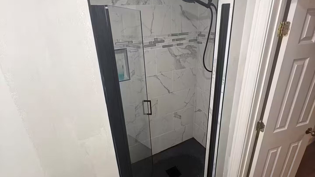 Photo of Bathroom in Hickory Shadows