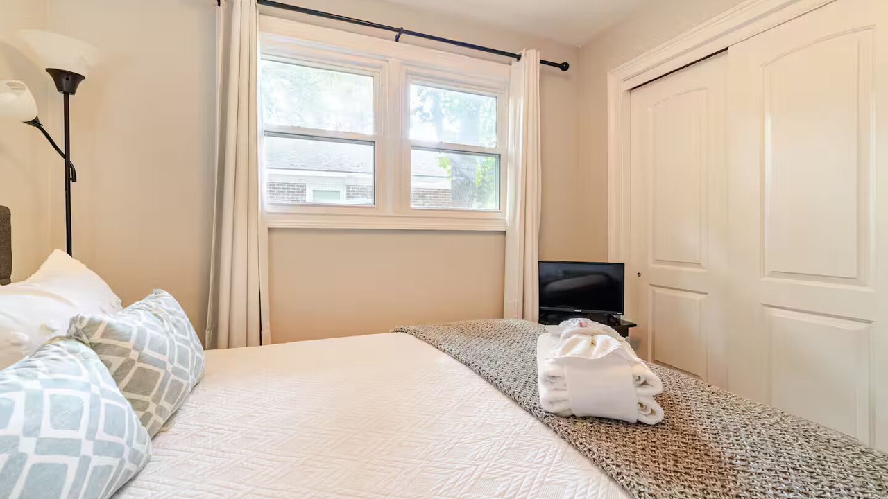 Photo of Bedroom in Hickory Shadows