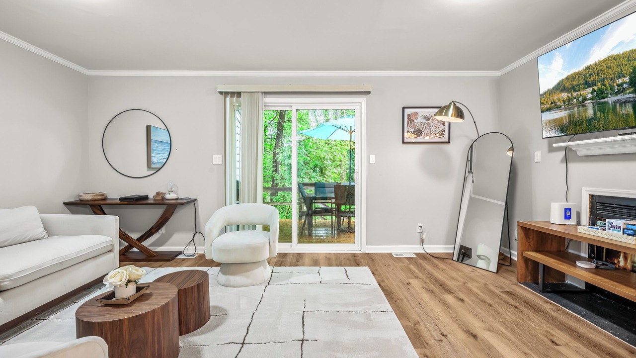 Photo of Livingroom in Southwest Raleigh