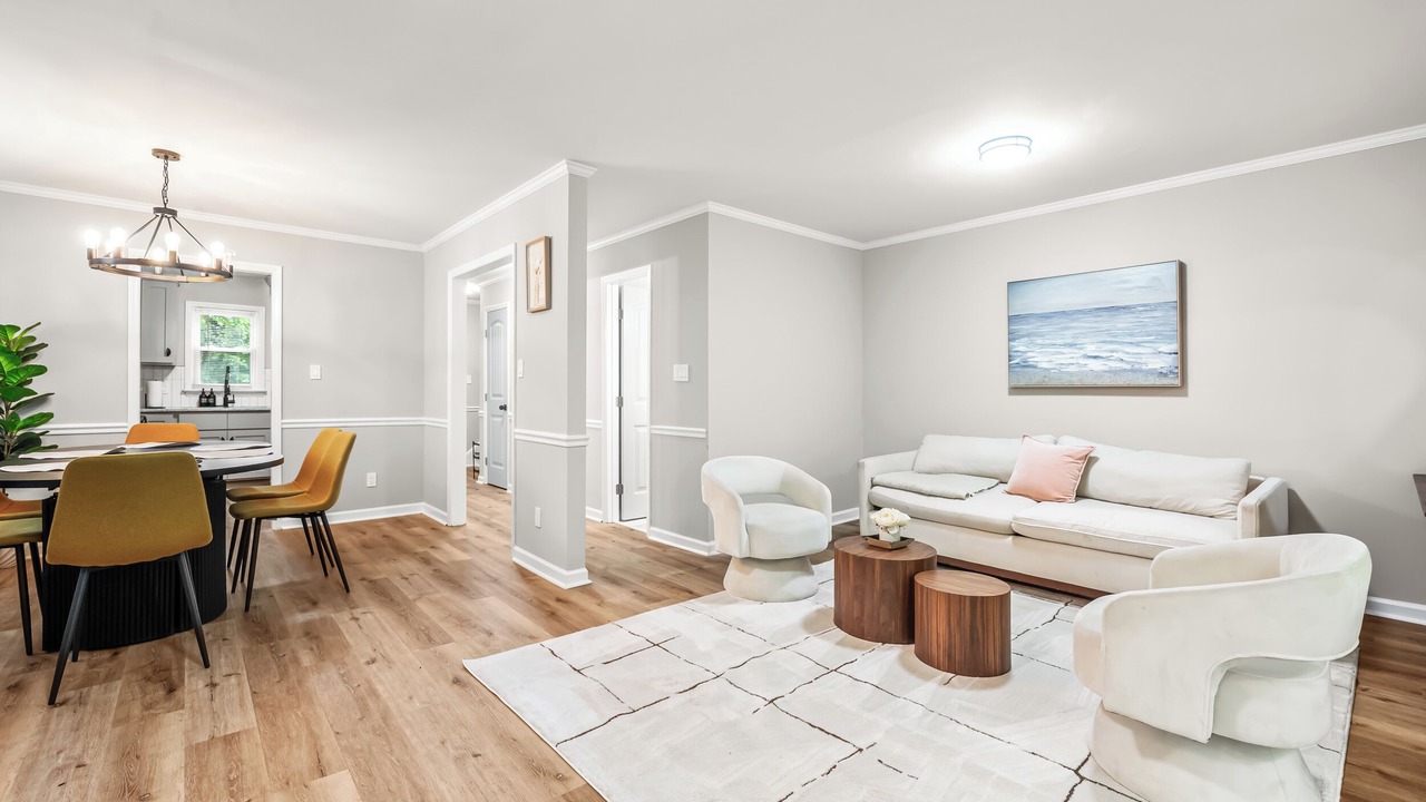 Photo of Livingroom in Southwest Raleigh
