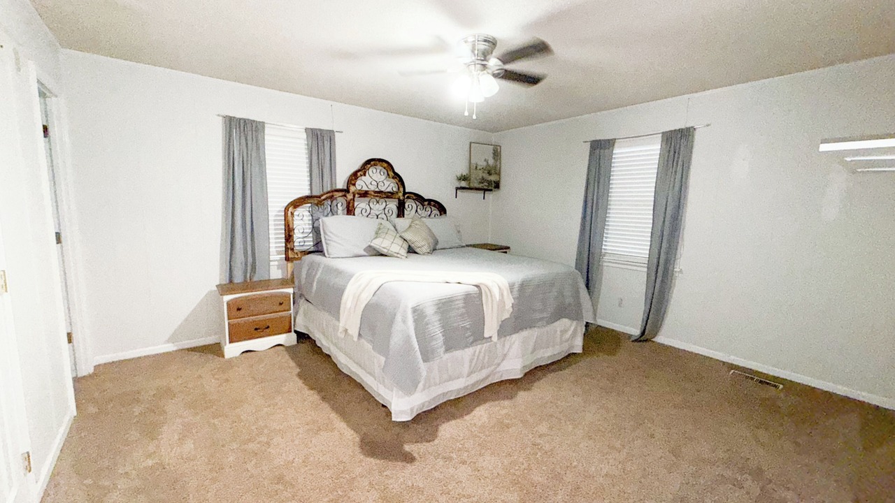 Photo of Bedroom in Clanton
