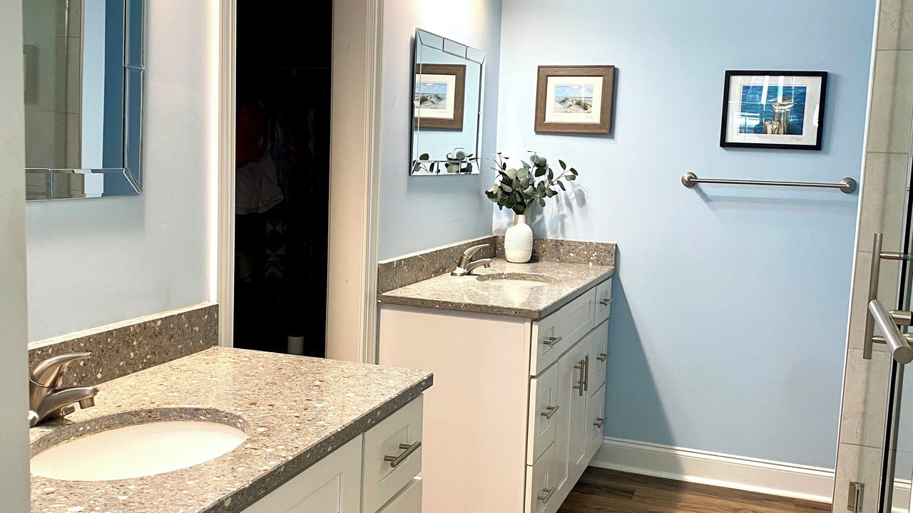 Photo of Bathroom in Appling