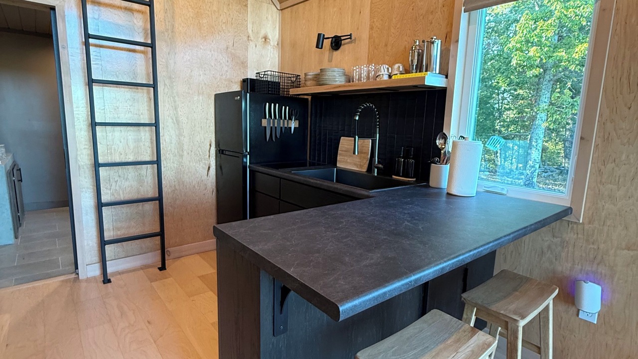 Photo of Kitchen in Lobelville