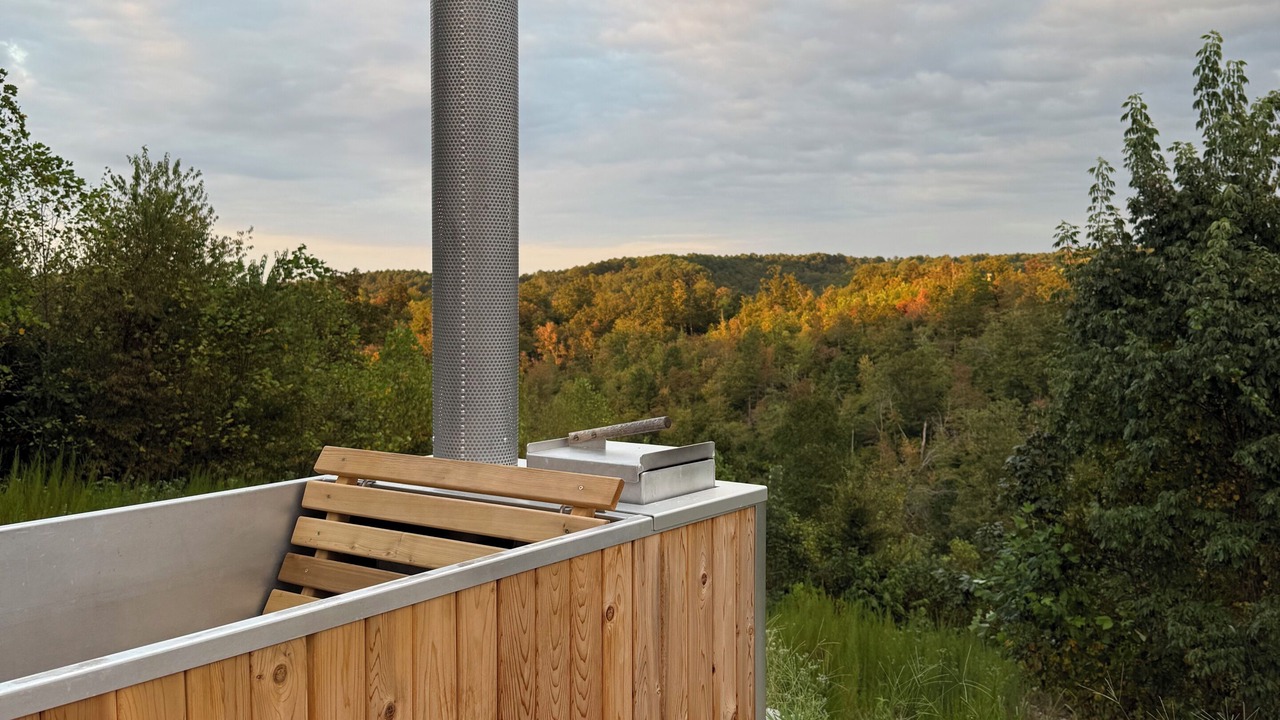 Photo of Outdoor in Lobelville