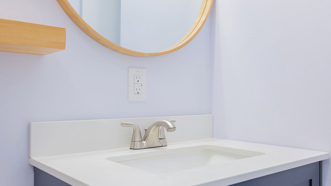 Photo of Bathroom in Midway