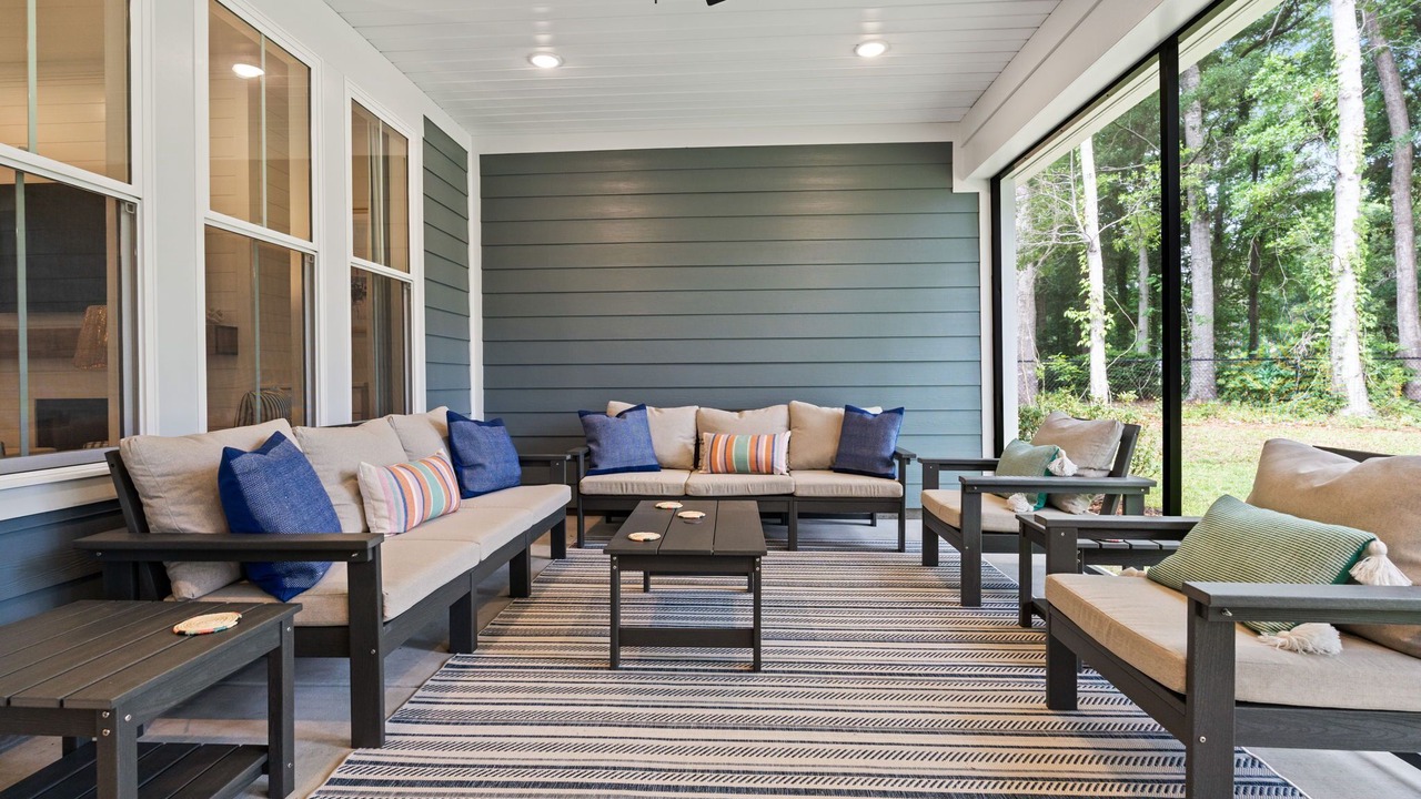 Photo of Patio Balcony in Sea Trail