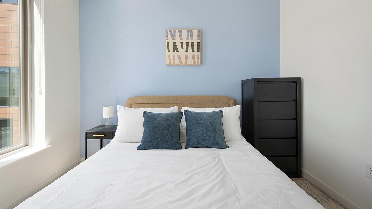 Photo of Bedroom in Eighth Avenue