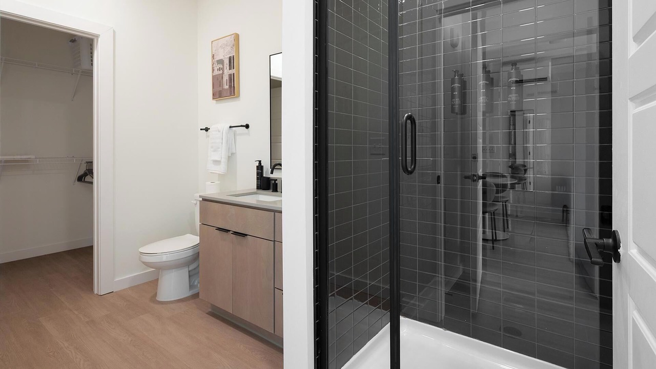 Photo of Bathroom in Eighth Avenue