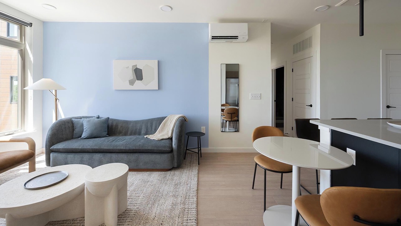 Photo of Livingroom in Eighth Avenue
