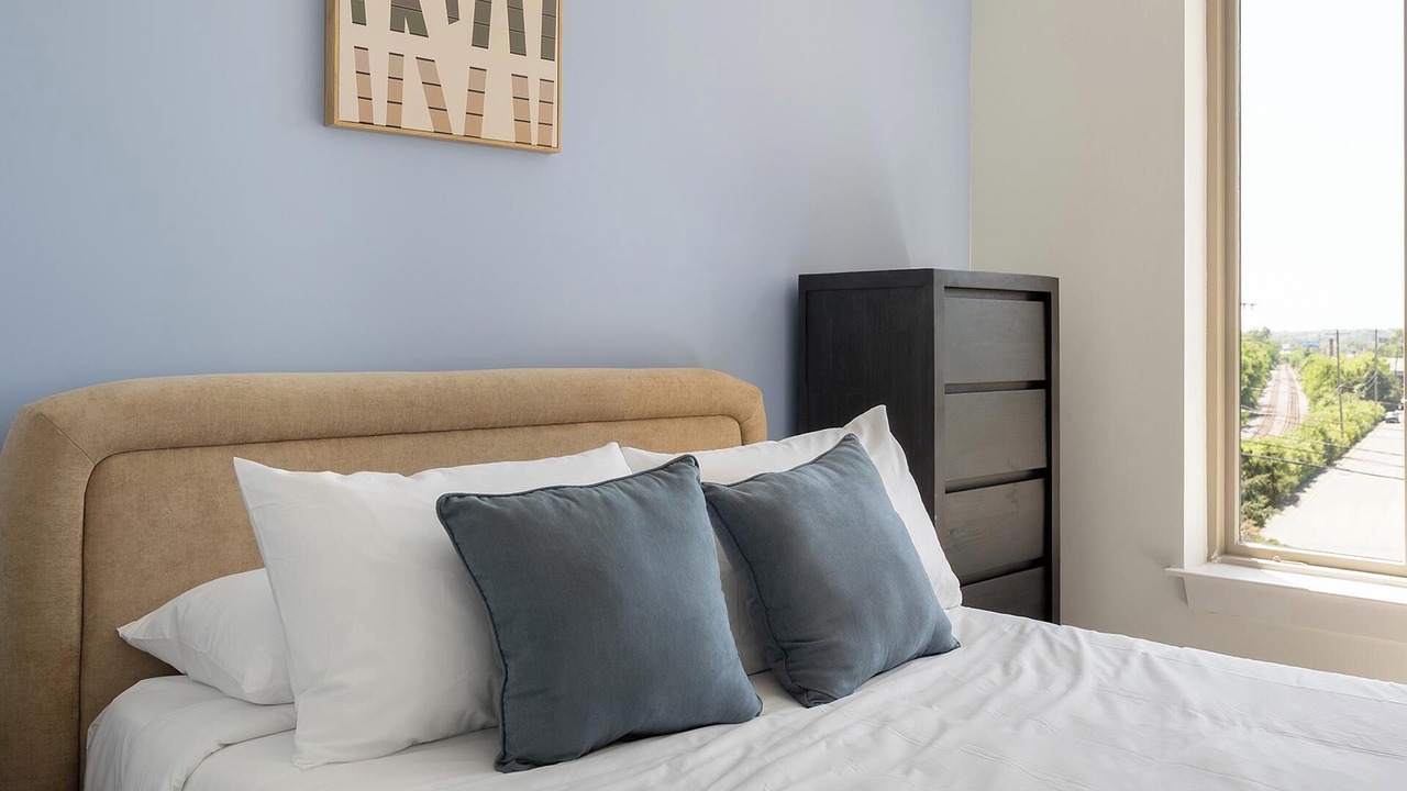 Photo of Bedroom in Eighth Avenue