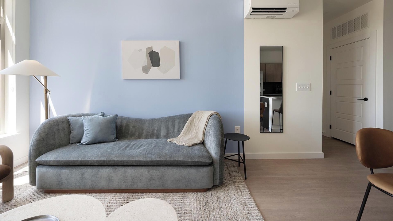 Photo of Livingroom in Eighth Avenue