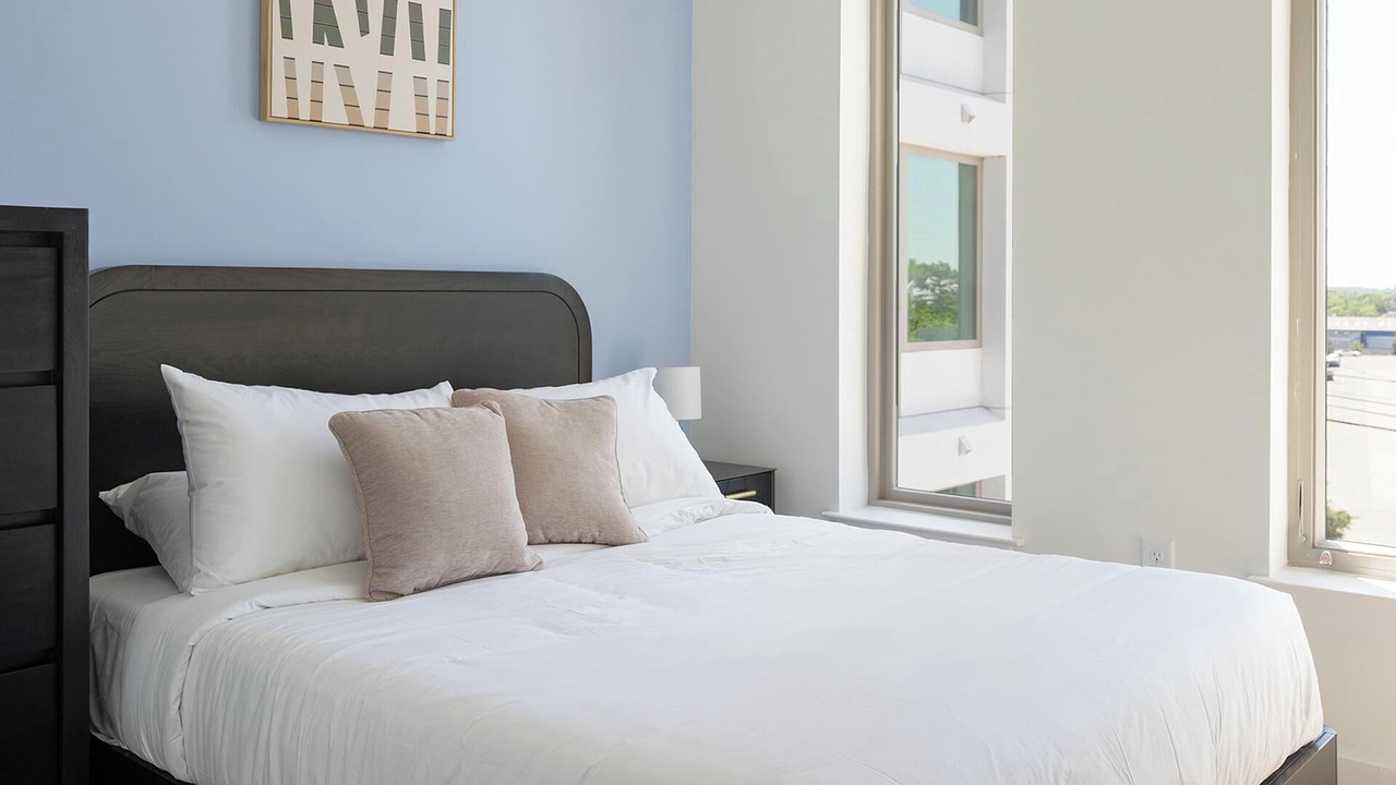 Photo of Bedroom in Eighth Avenue