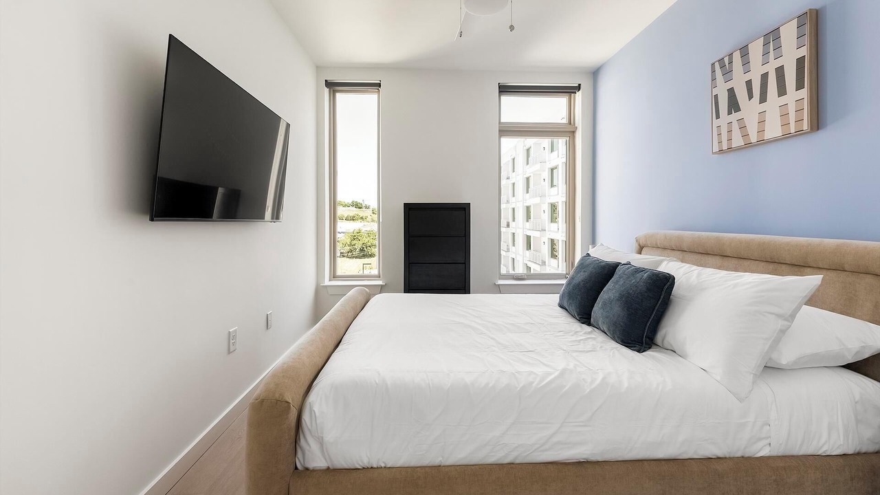 Photo of Bedroom in Eighth Avenue