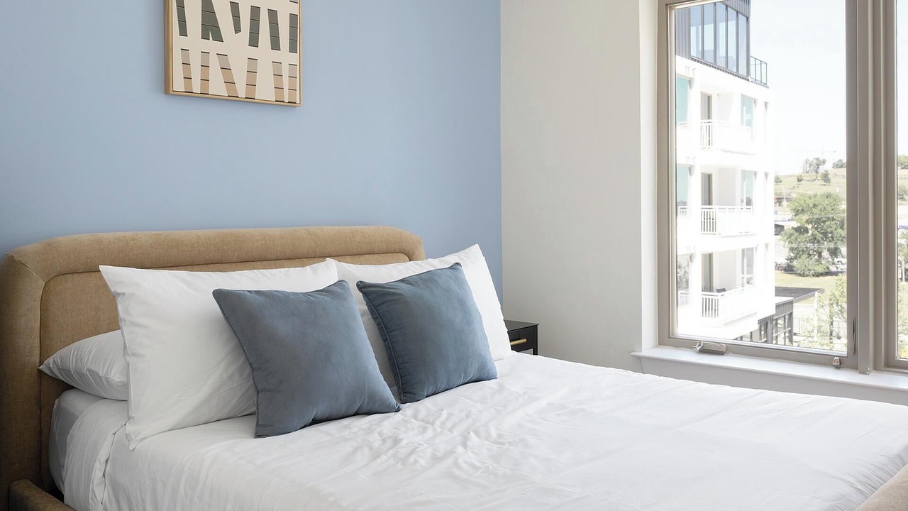 Photo of Bedroom in Eighth Avenue