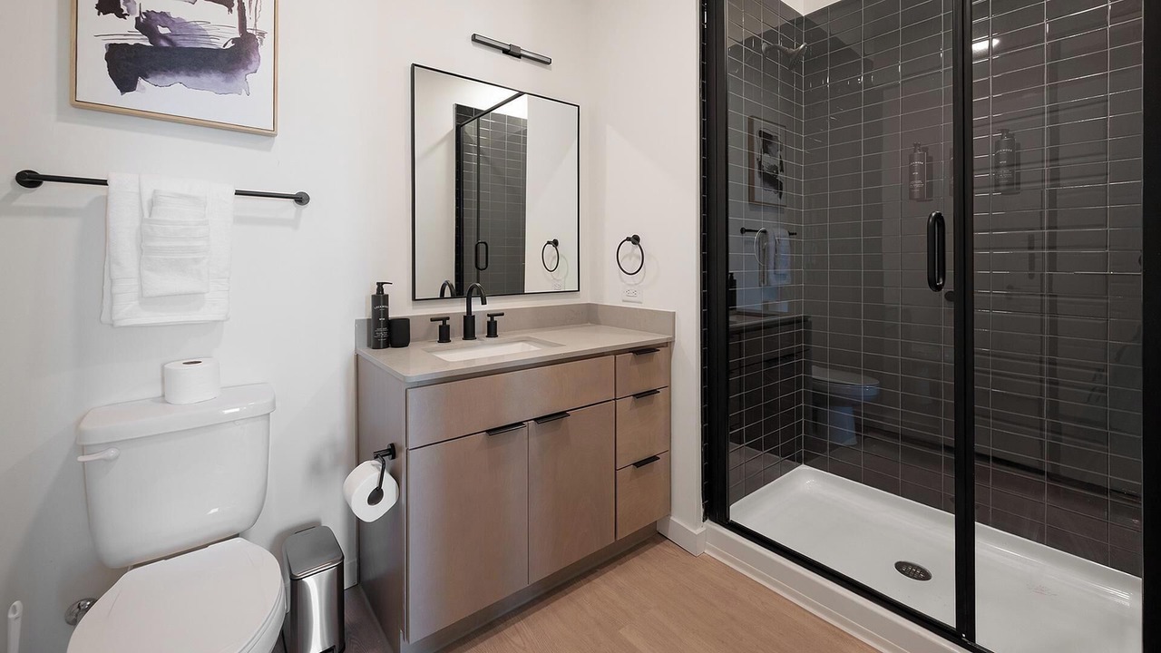 Photo of Bathroom in Eighth Avenue
