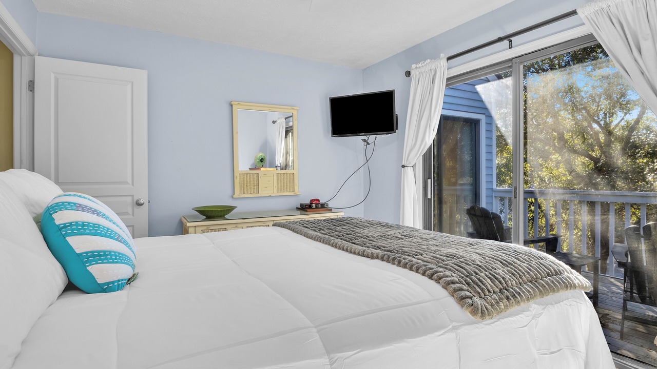 Photo of Bedroom in Bald Head Island