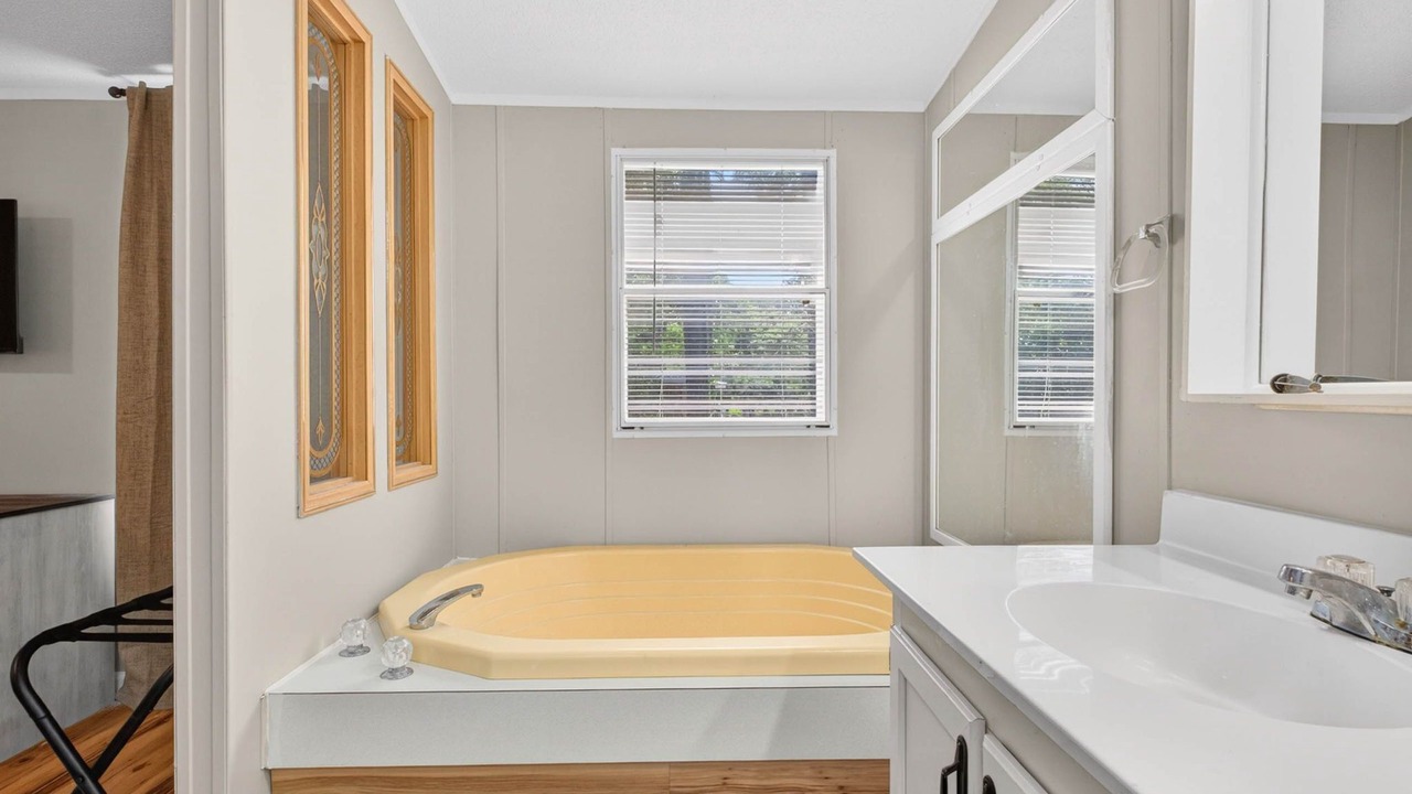 Photo of Bathroom in Tranquil Harbour