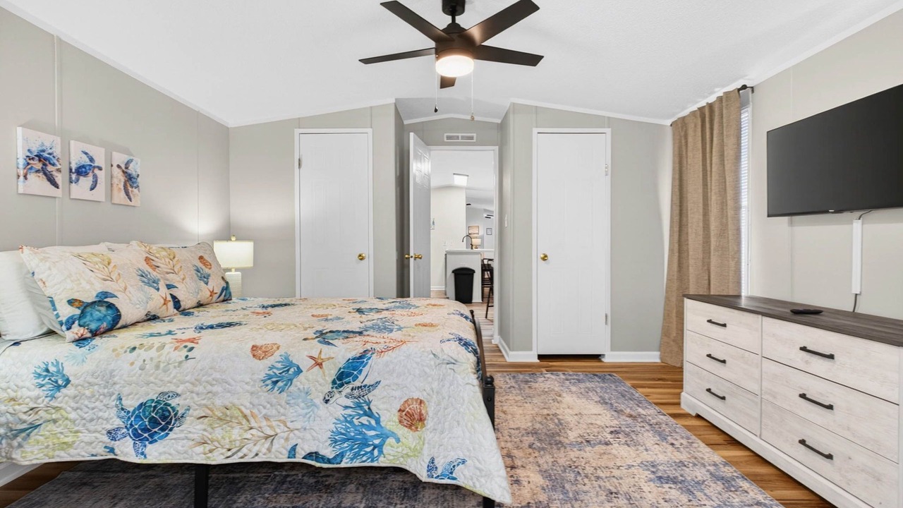 Photo of Bedroom in Tranquil Harbour