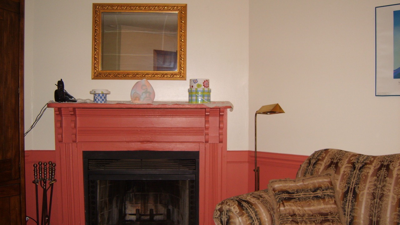 Photo of Livingroom in Chapel Hill