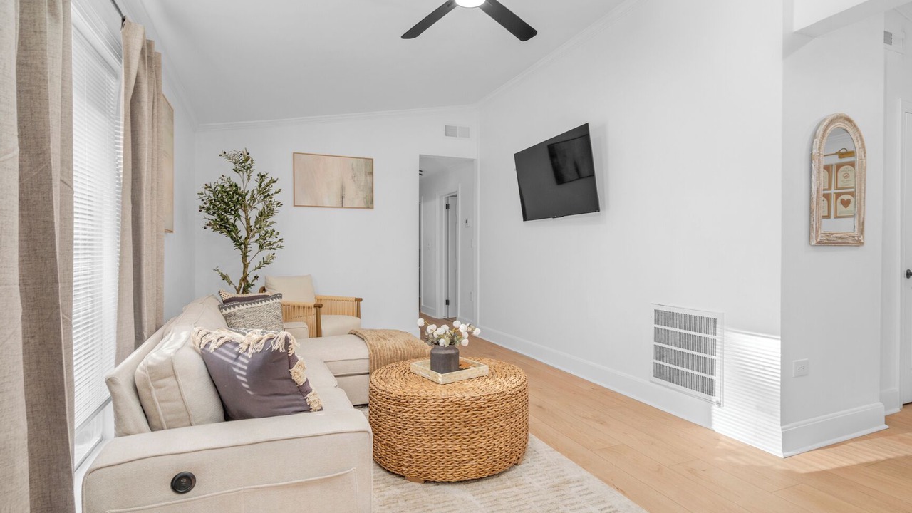 Photo of Livingroom in Rocky Mount