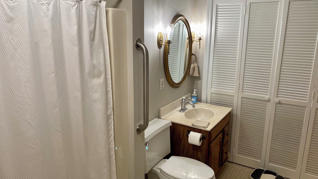 Photo of Bathroom in Pfafftown