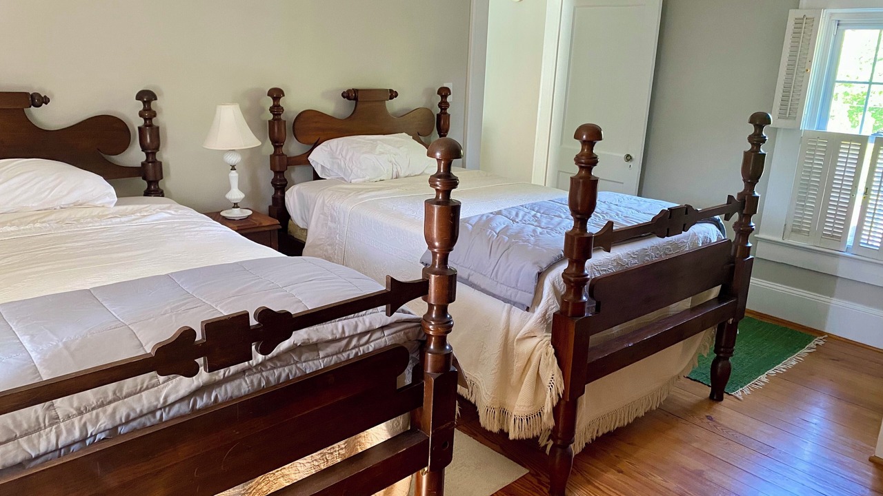 Photo of Bedroom in Pfafftown
