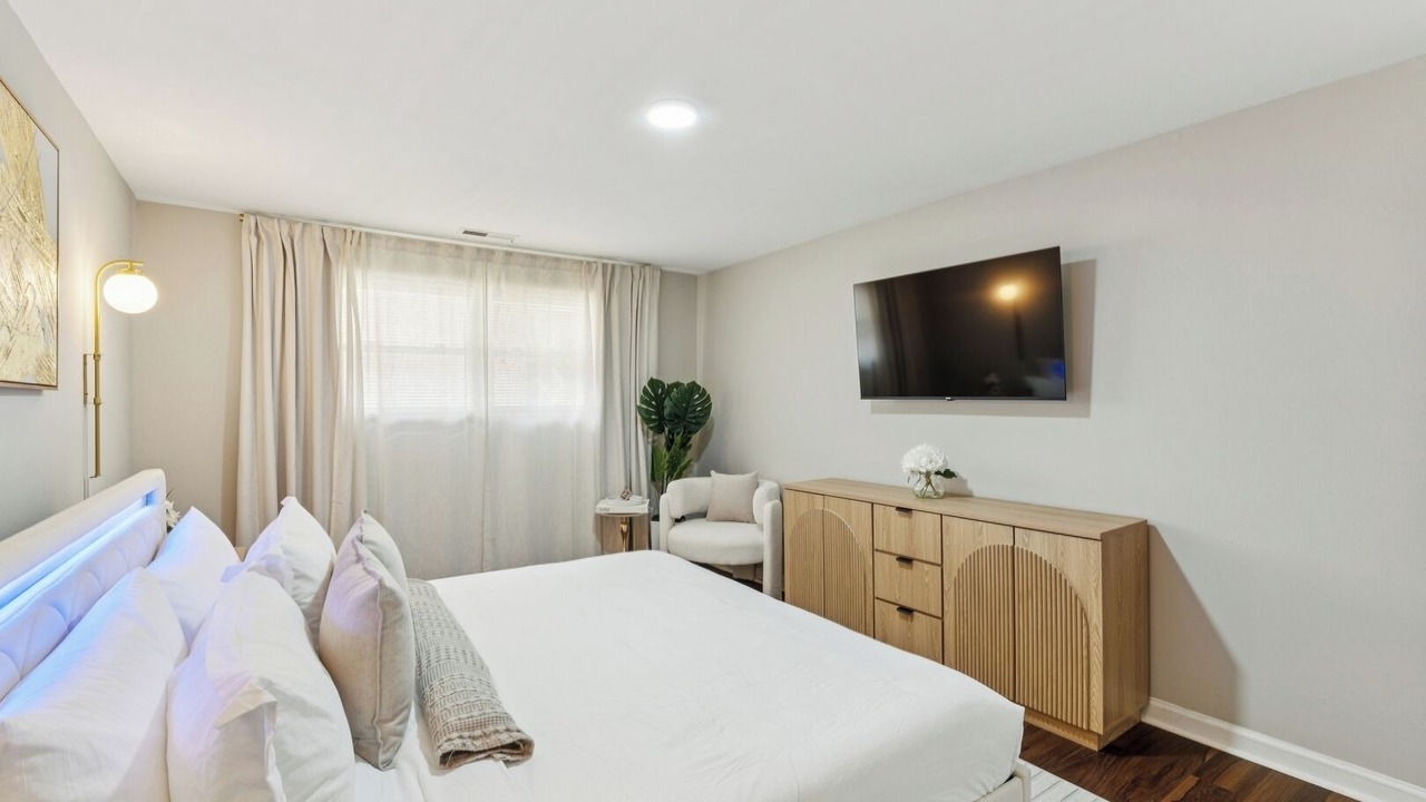Photo of Bedroom in Avondale