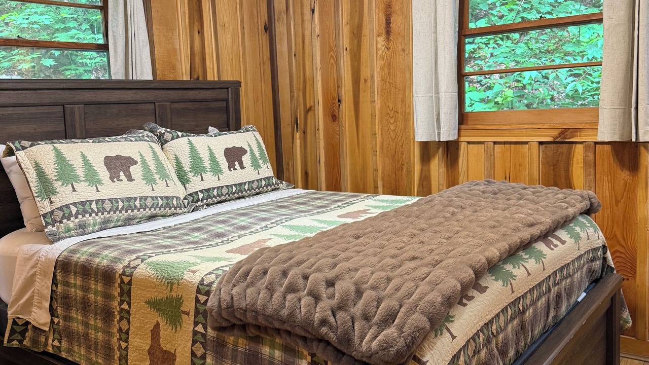 Photo of Bedroom in Cattail Creek